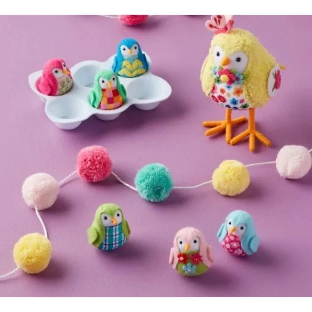 Target Featherly Friends™ 7pc Fabric Easter Egg Carton Spritz™